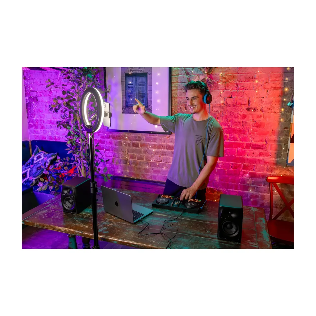 AlphaTheta DDJ-FLX2 6
