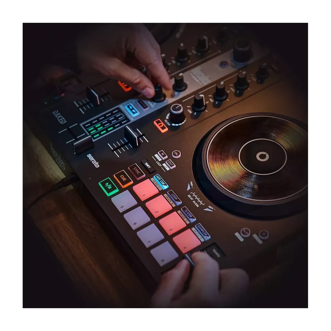 Hercules DJControl Inpulse 300 MK2 6
